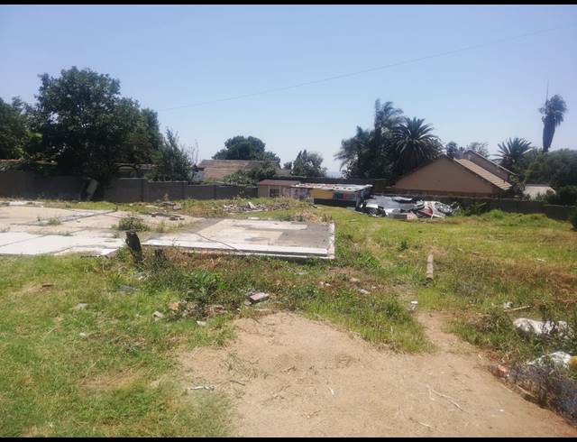 1,723M² VACANT LAND FOR SALE IN KEW